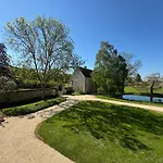 Chateau Classe Avec Piscine Et Billard - Demeure D'Exception 25 Pers *