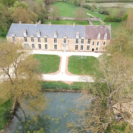 Le Chateau De Grisy -13p Et Sa Ferme -9p, Piscine