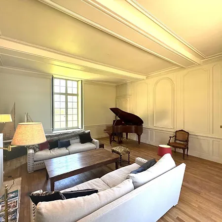 Le Chateau De Grisy -13p Et Sa Ferme -9p, Piscine