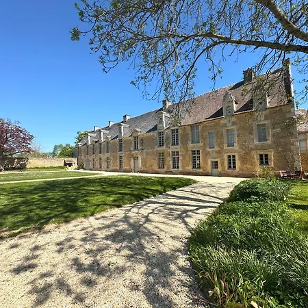Le Chateau De Grisy -13p Et Sa Ferme -9p, Piscine