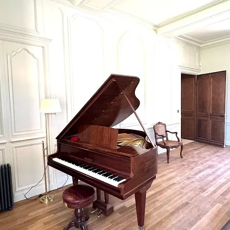 Chateau Classe Avec Piscine Et Billard - Demeure D'exception 25 Pers
