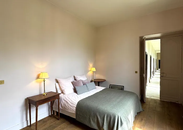 别墅 Le Chateau De Grisy Avec Services - Elegant - Piscine - Calme Vendeuvre