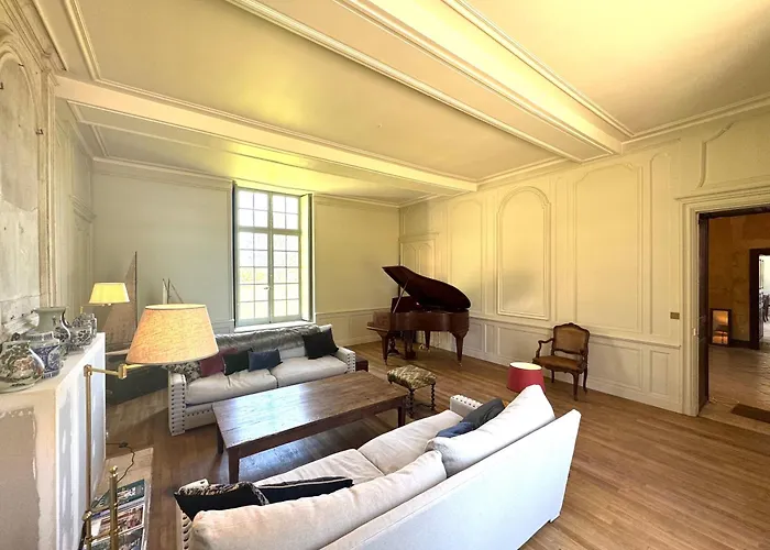 Le Chateau De Grisy Avec Services - Elegant - Piscine - Calme