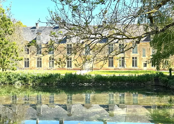 Le Chateau De Grisy Avec Services - Elegant - Piscine - Calme